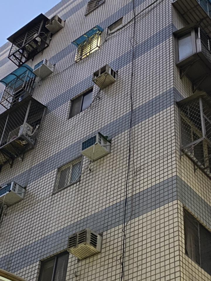 遮雨棚安裝案件圖片