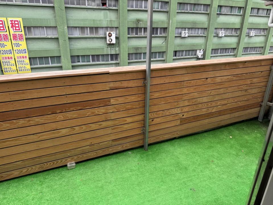 遮雨棚安裝案件圖片