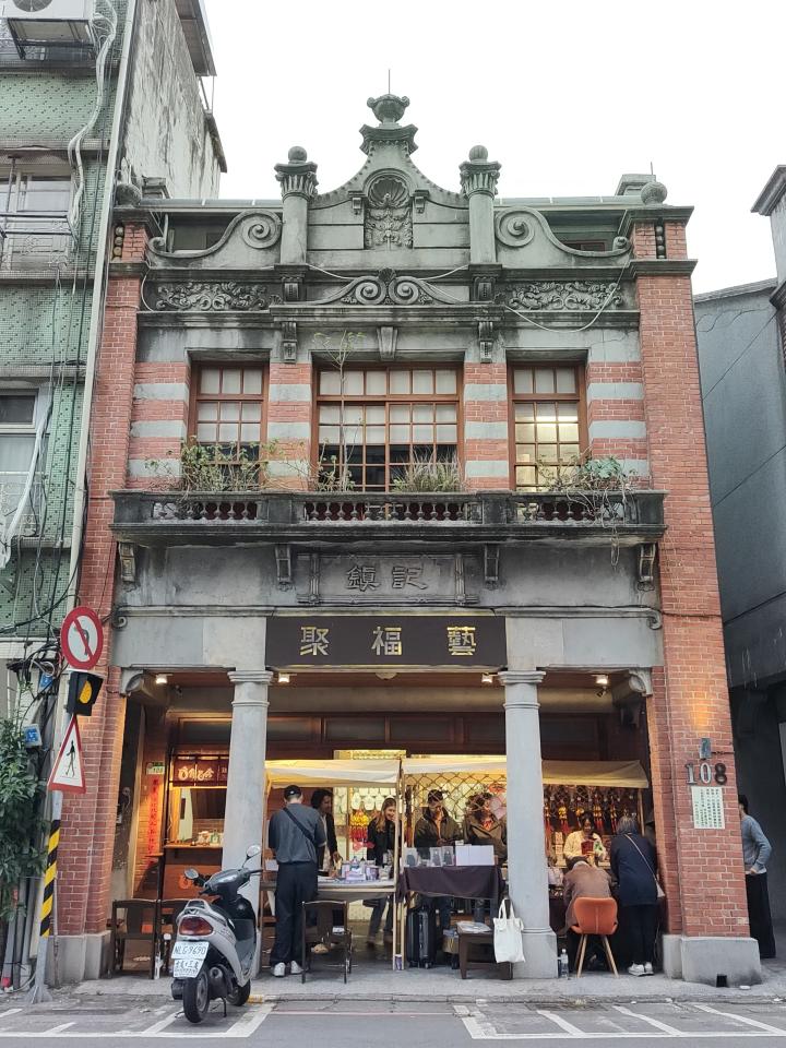 遮雨棚安裝案件圖片
