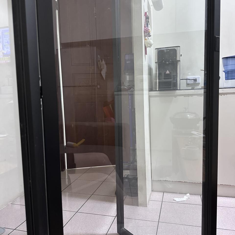 鋁門窗案件圖片