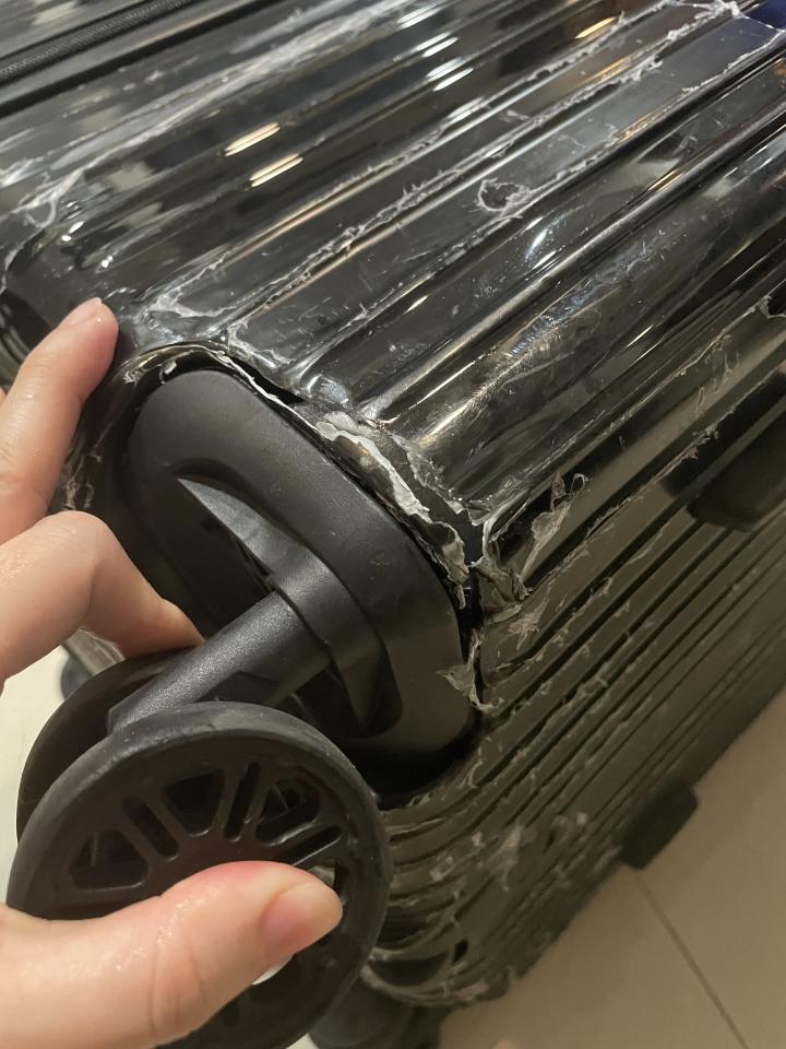 行李箱維修案件圖片