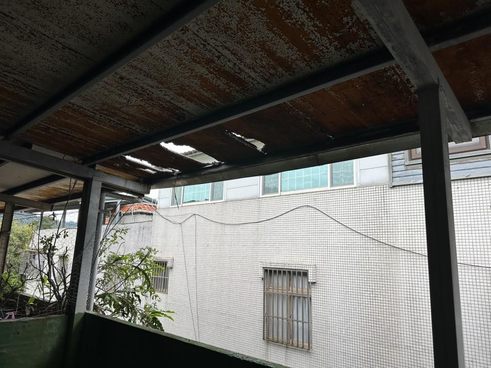 鐵皮屋頂案件圖片