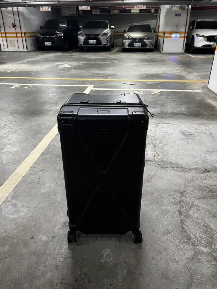 行李箱維修案件圖片
