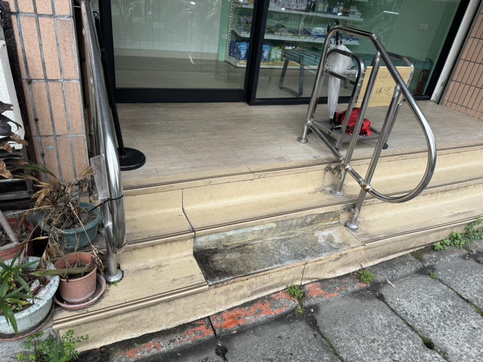 地板止滑案件圖片
