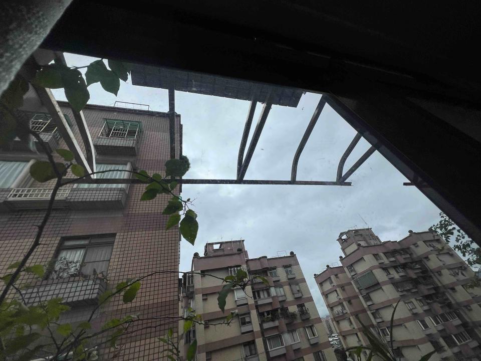 遮雨棚安裝案件圖片