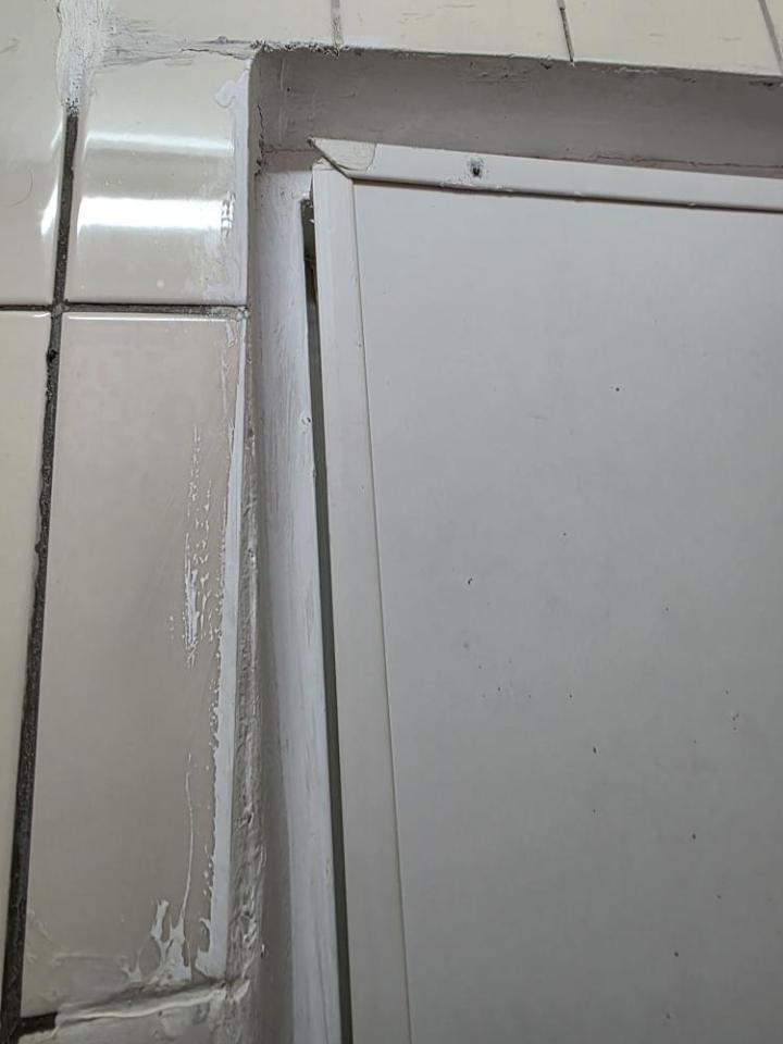 浴室門案件圖片