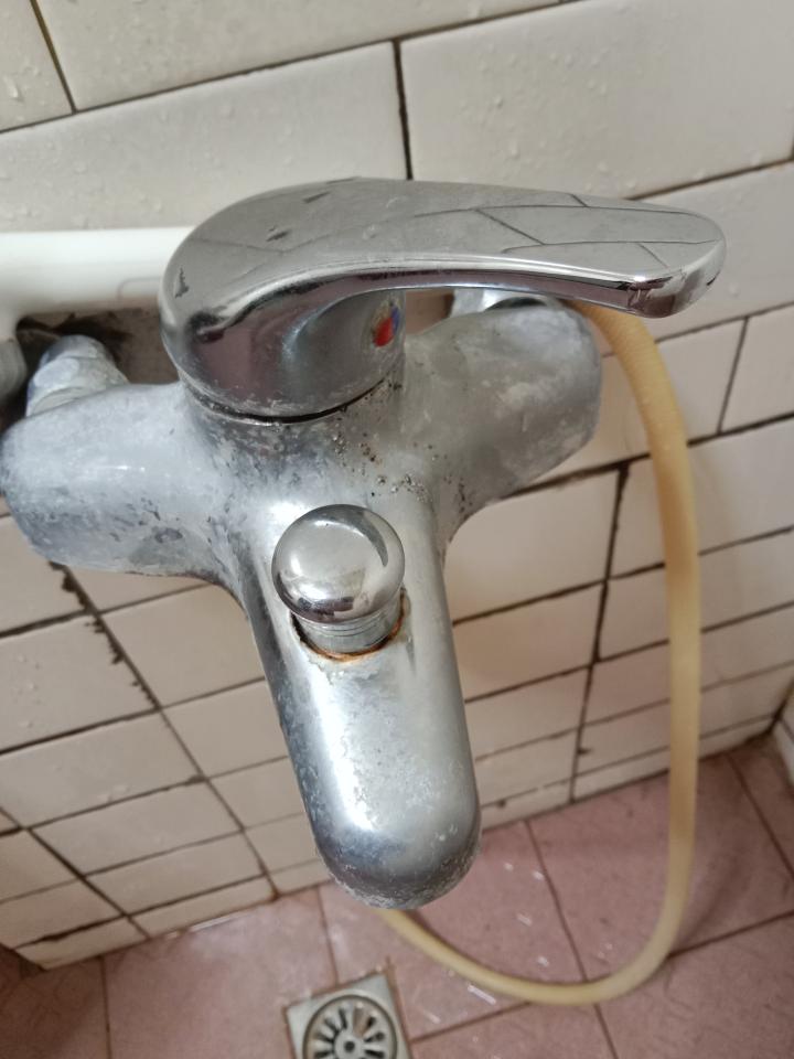 水龍頭裝修案件圖片
