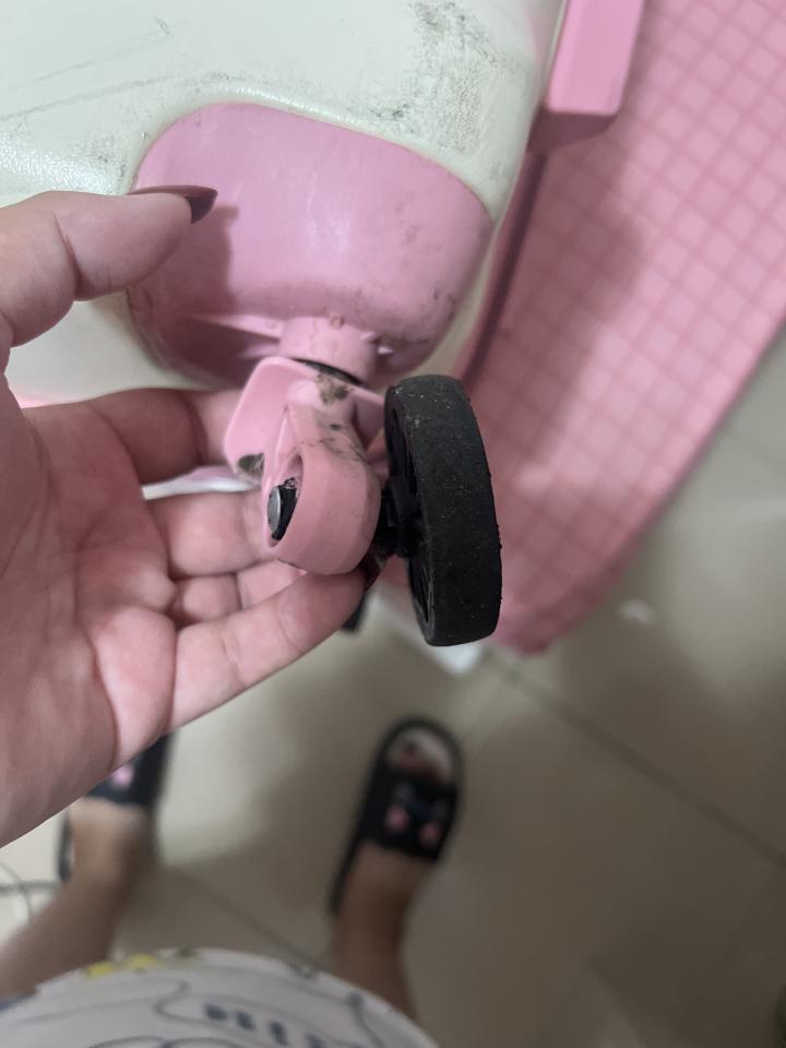 行李箱維修案件圖片
