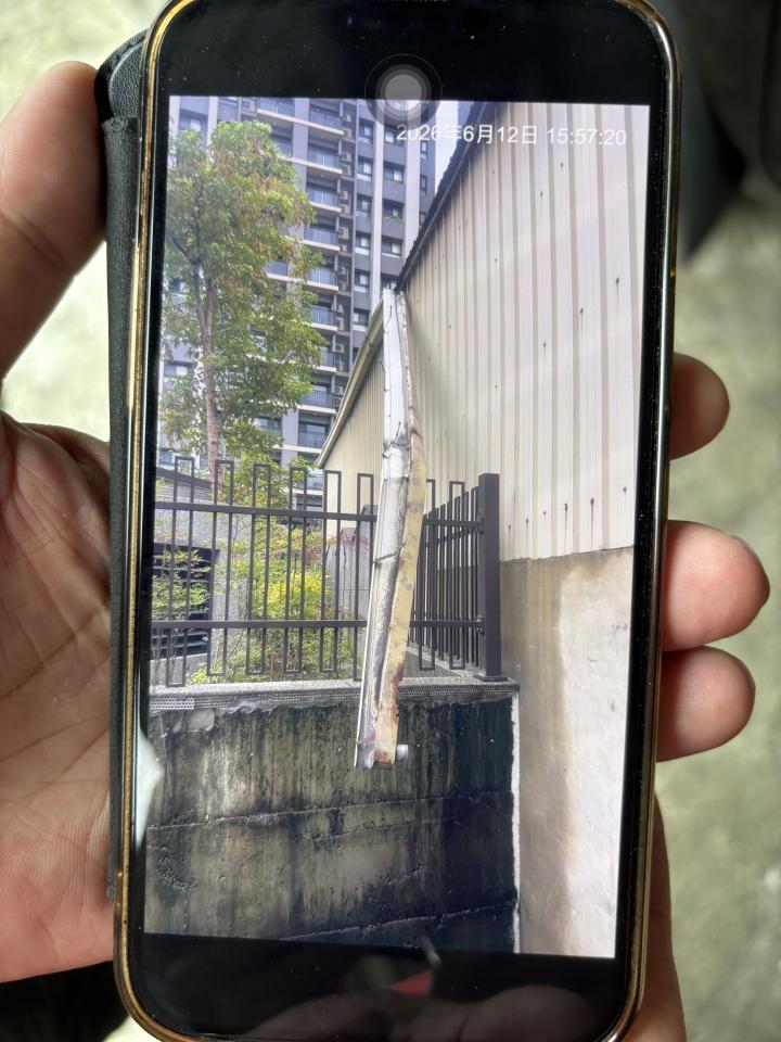 屋簷排水槽施工案件圖片