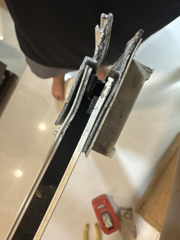 窗戶維修案件圖片