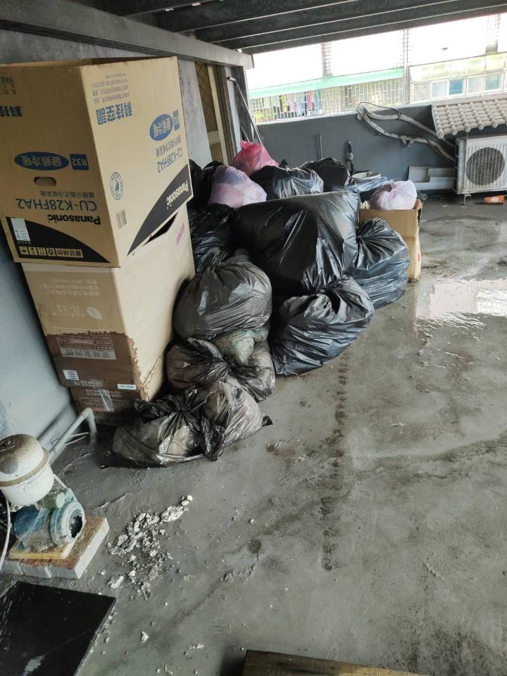 代收垃圾案件圖片
