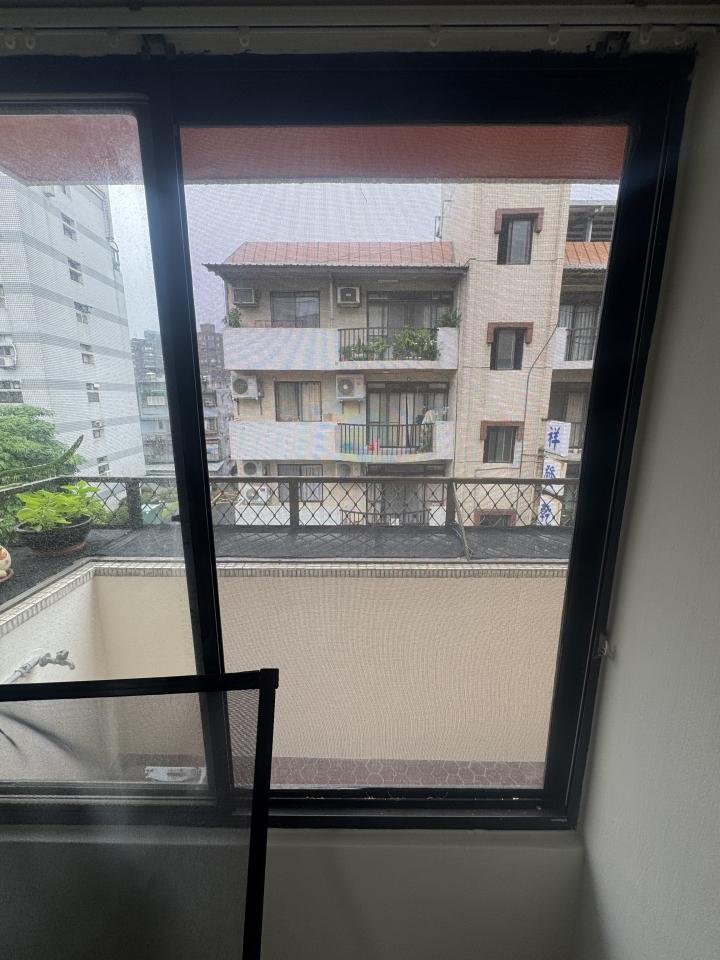 紗窗裝修案件圖片