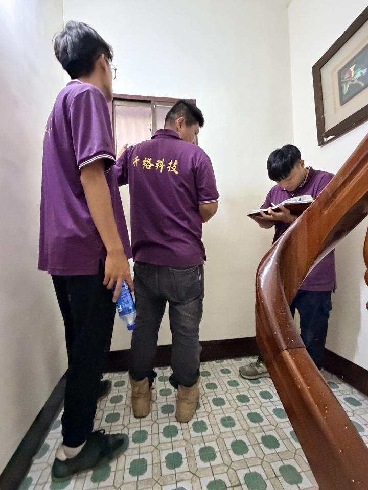 樓梯扶手案件圖片