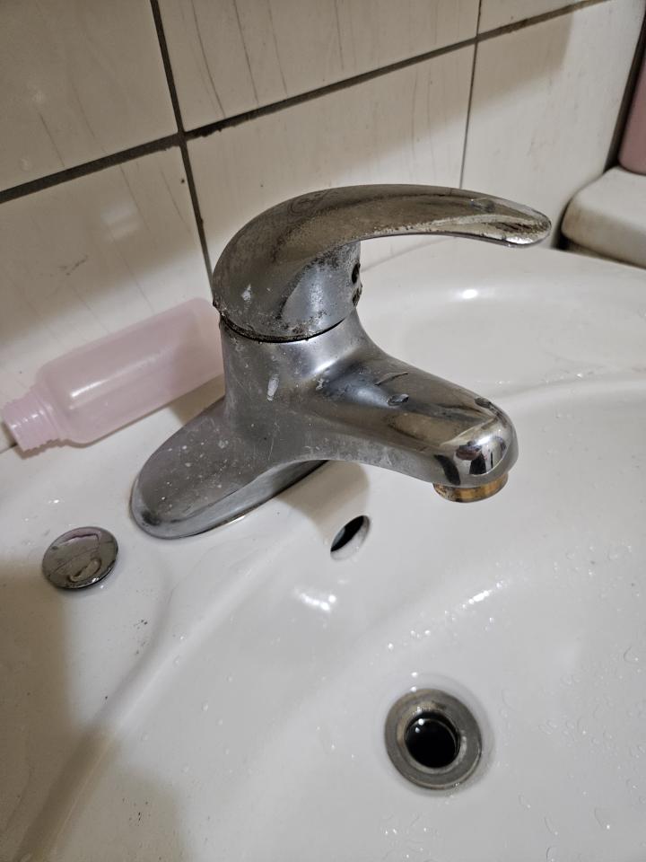 水龍頭裝修案件圖片