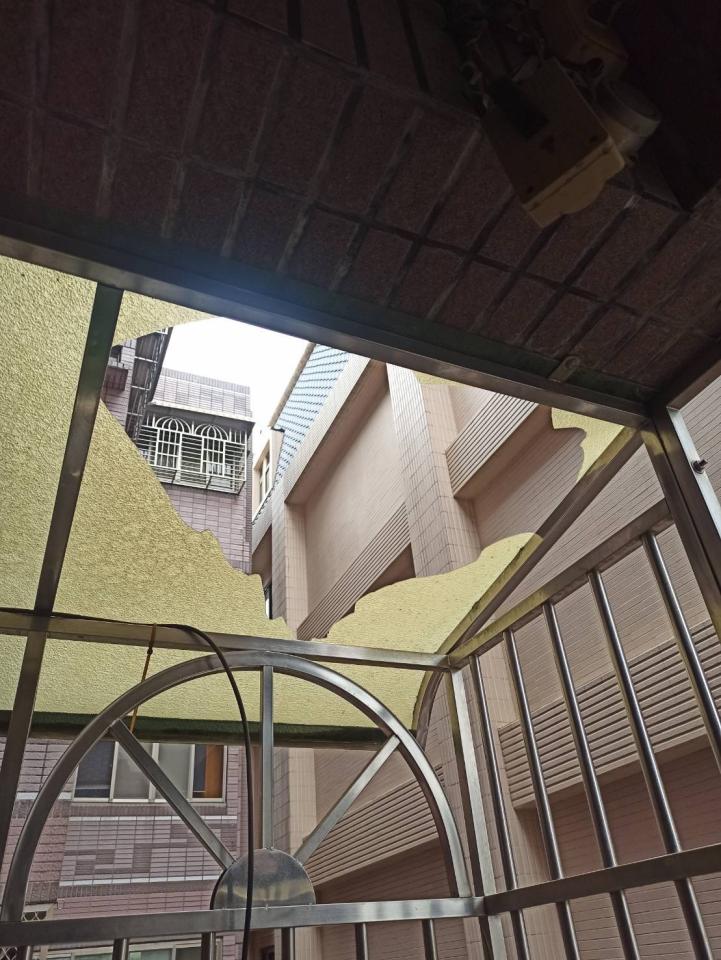 遮雨棚安裝案件圖片
