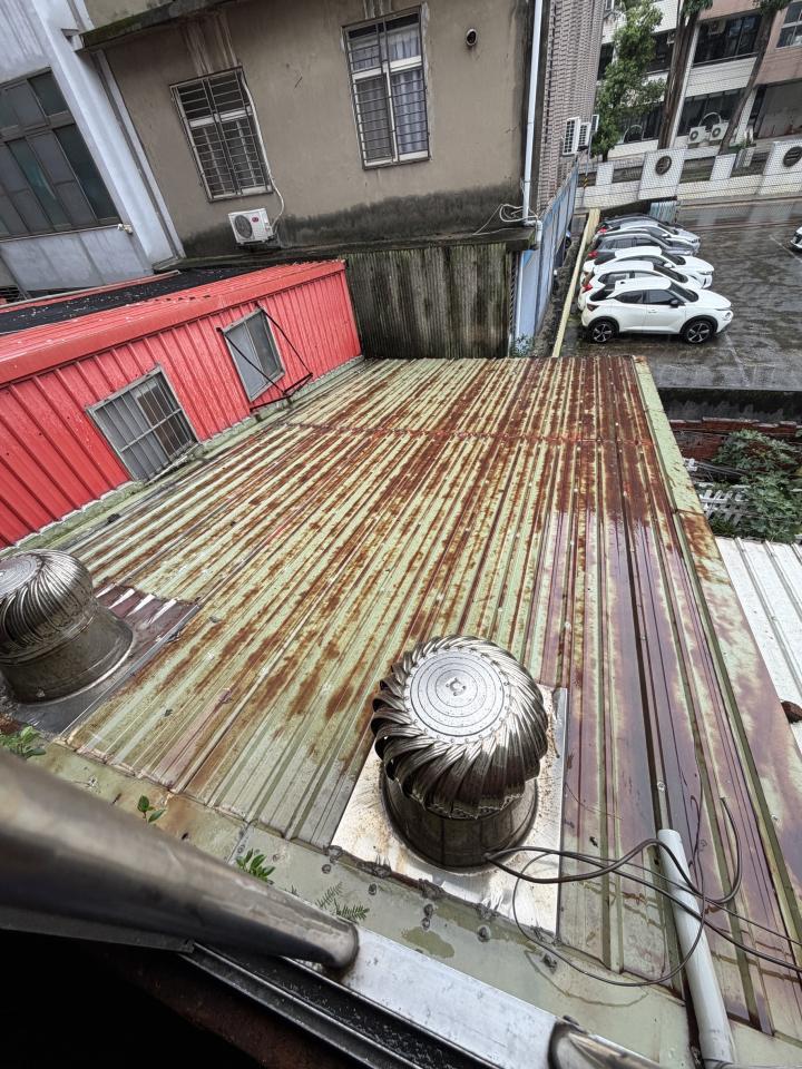 鐵皮屋頂案件圖片