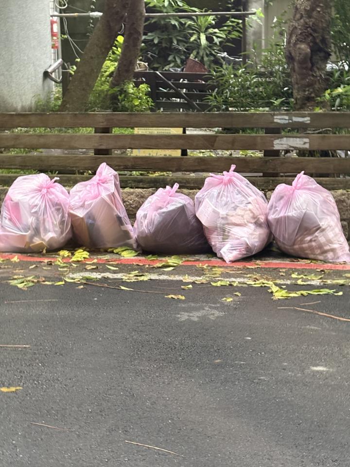 代收垃圾案件圖片