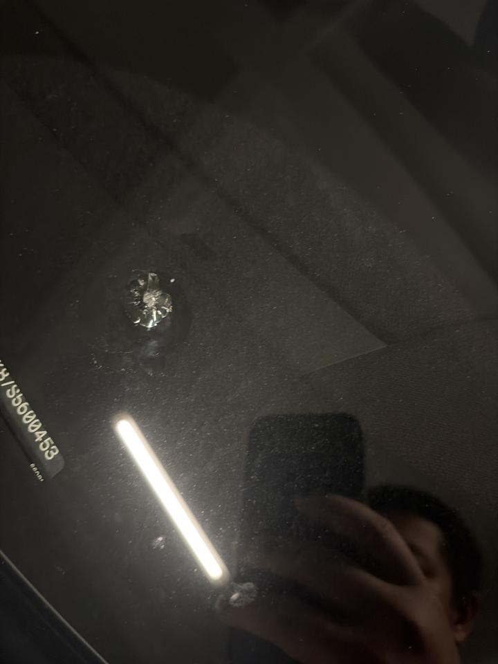 汽車玻璃修補案件圖片
