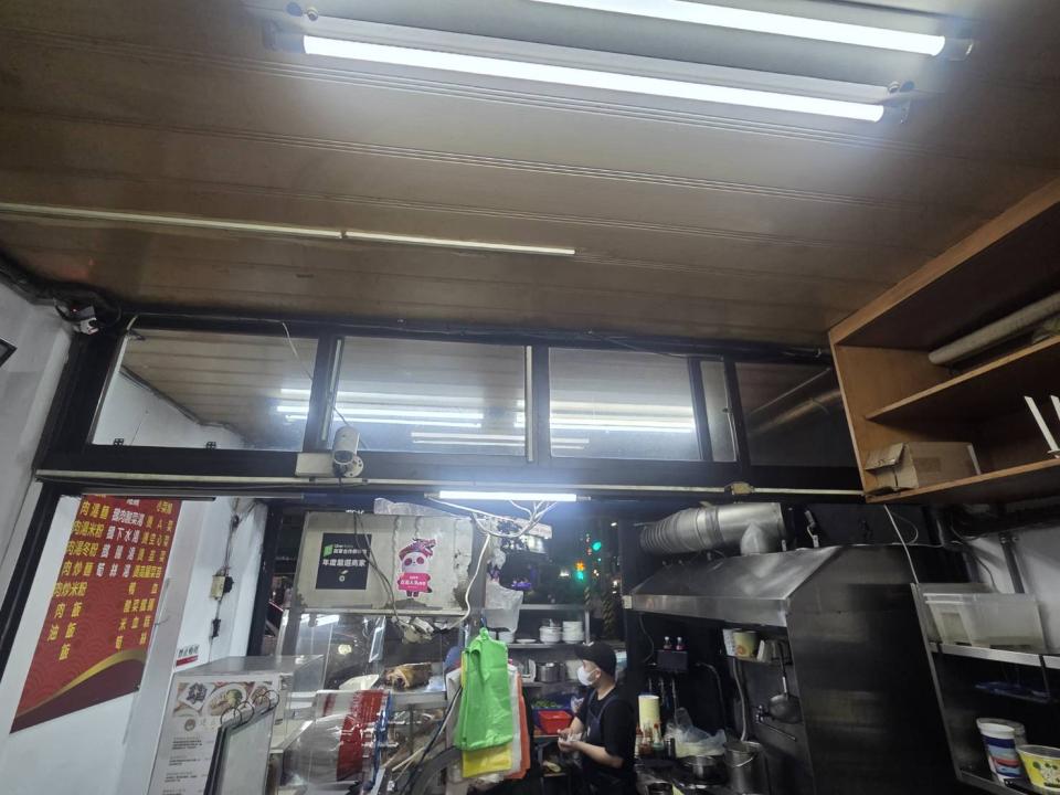 空氣門安裝案件圖片