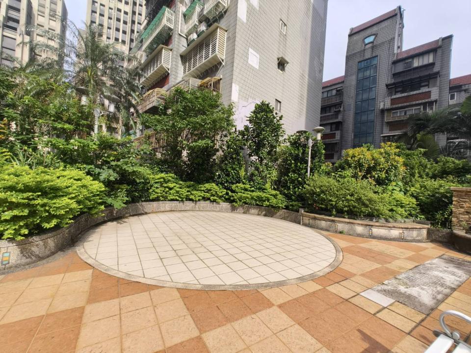 園藝維護案件圖片