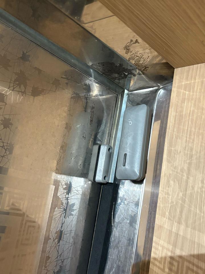 窗戶維修案件圖片
