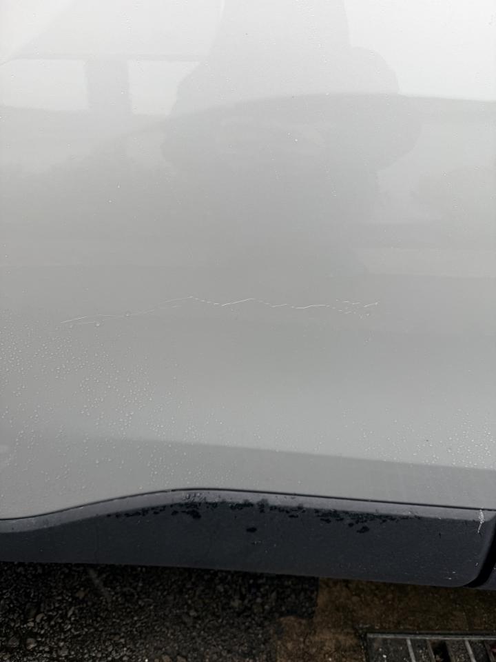 汽車板金烤漆案件圖片
