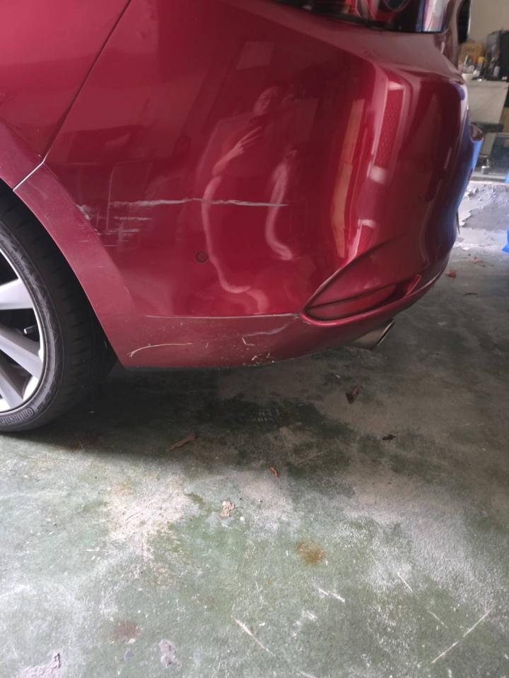汽車板金烤漆案件圖片