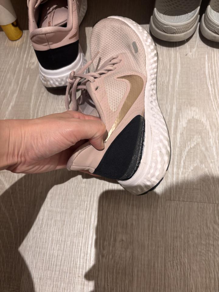修鞋修包案件圖片