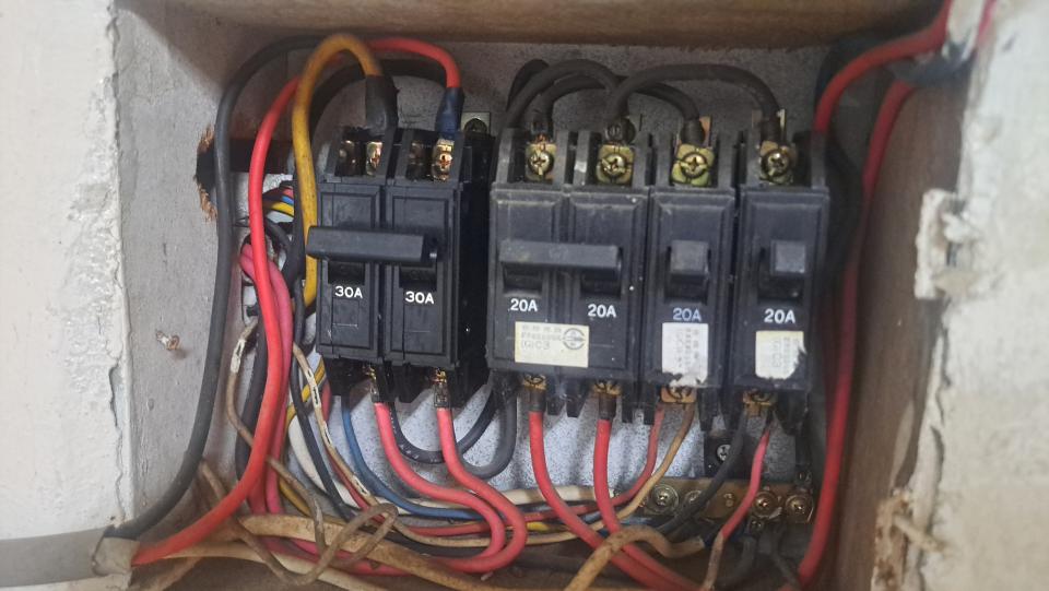 電動車充電樁安裝案件圖片