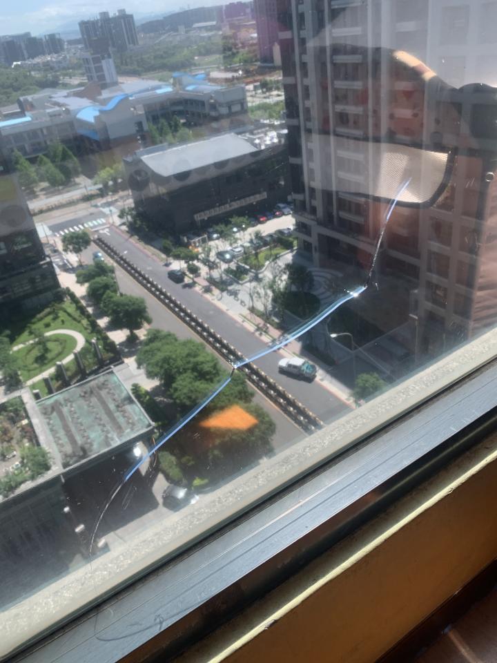 落地窗案件圖片