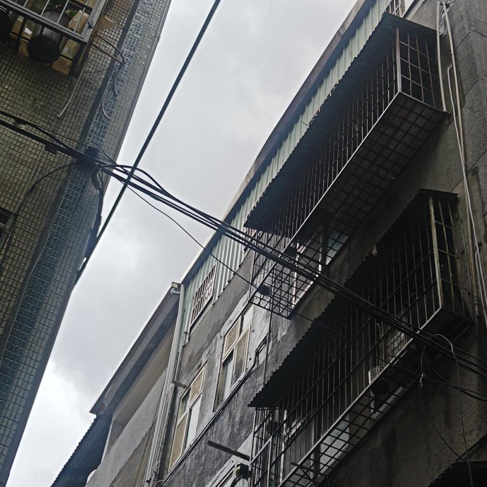 遮雨棚安裝案件圖片
