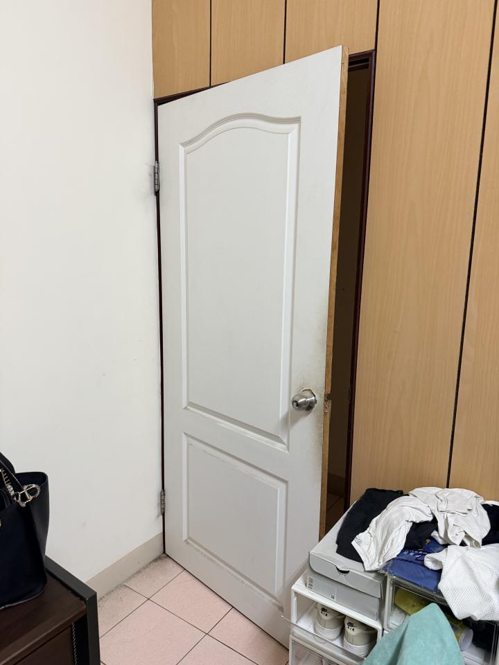 門片安裝案件圖片