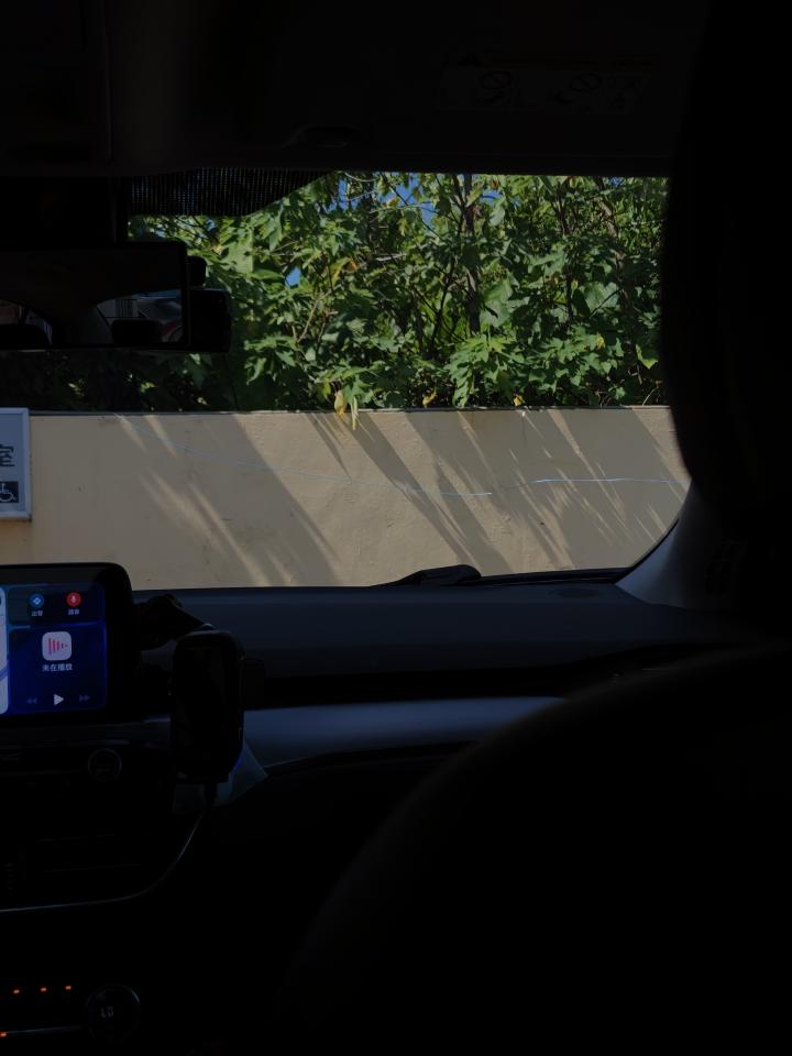 汽車玻璃修補案件圖片