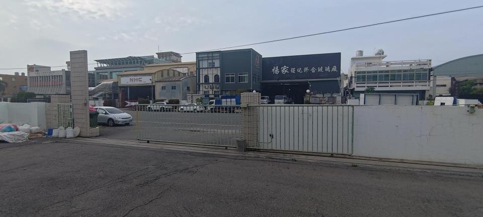 伸縮門案件圖片