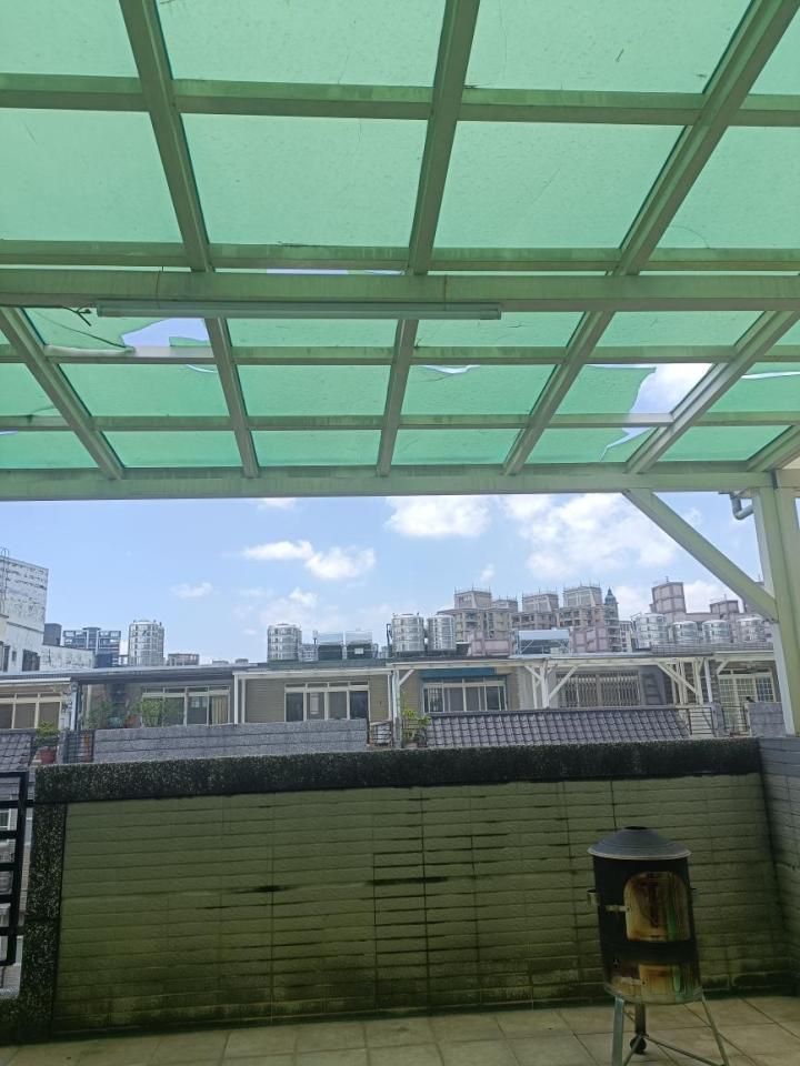 採光罩案件圖片