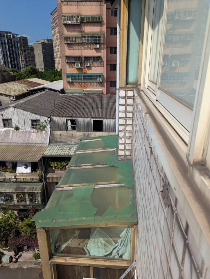 採光罩案件圖片