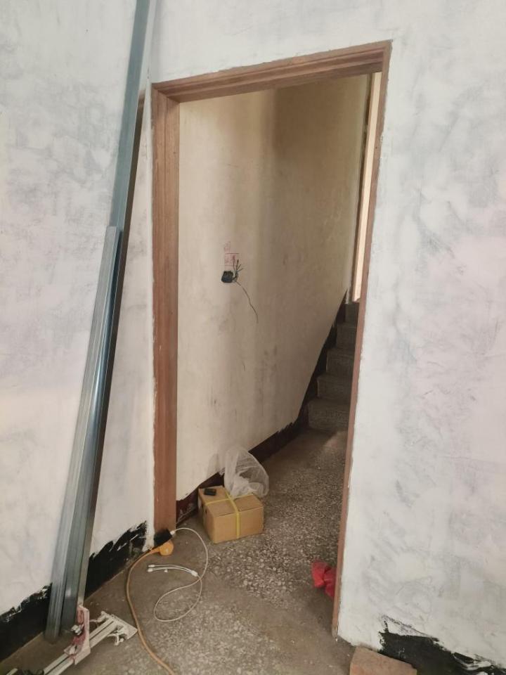 門片安裝案件圖片