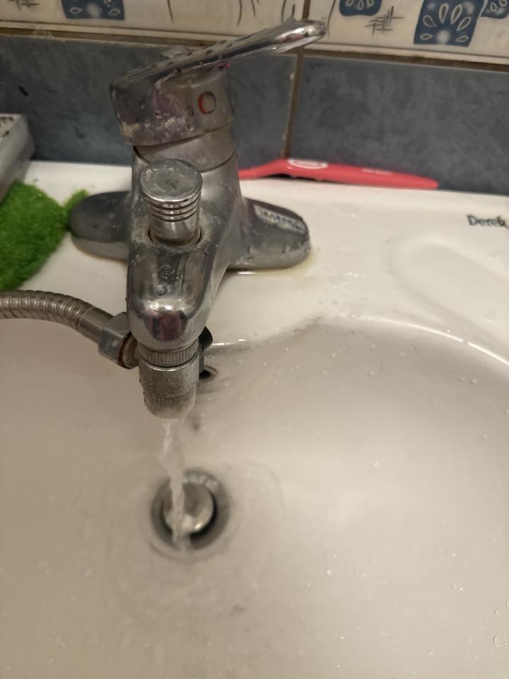 水龍頭裝修案件圖片