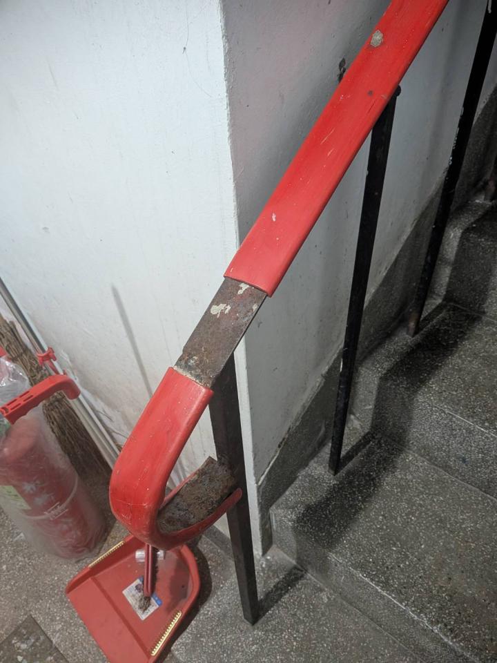 樓梯扶手案件圖片