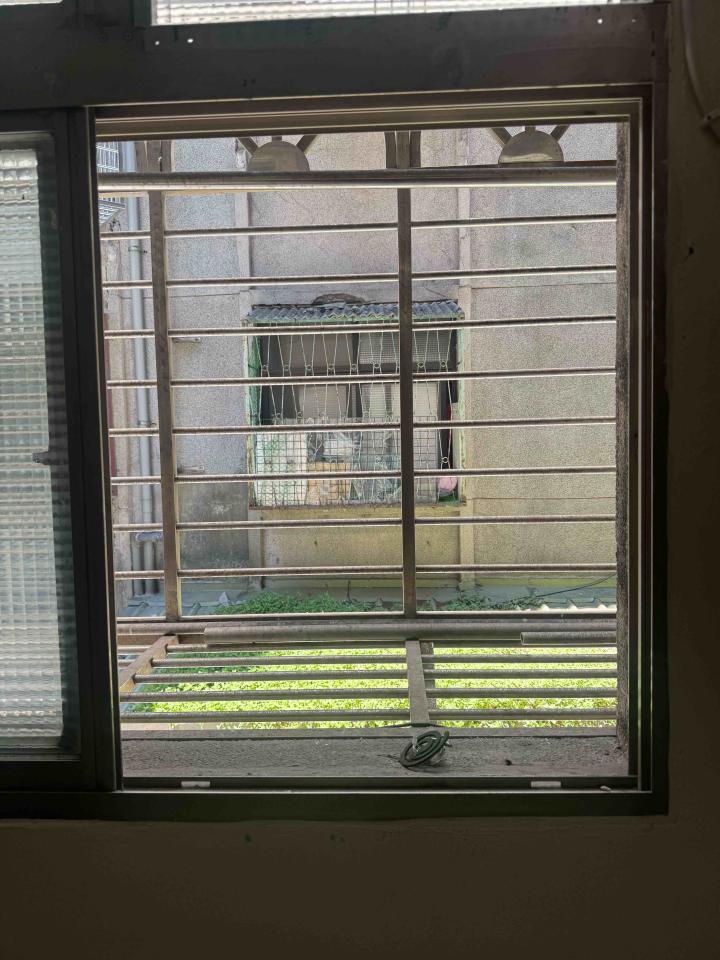 窗戶維修案件圖片