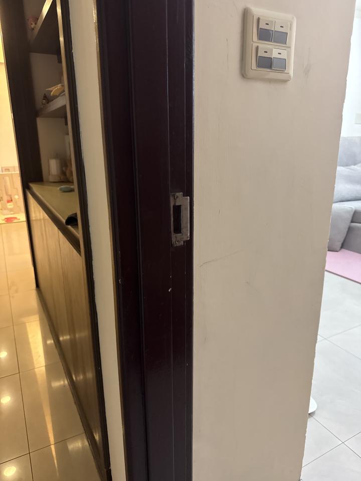 門片安裝案件圖片