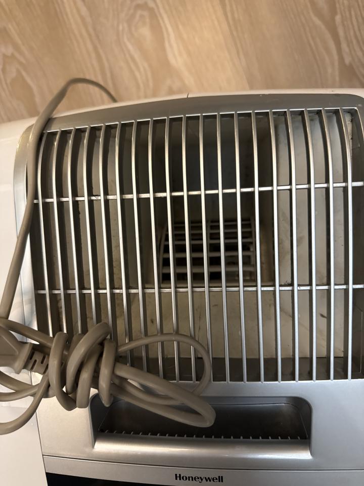 空氣清淨機清洗案件圖片