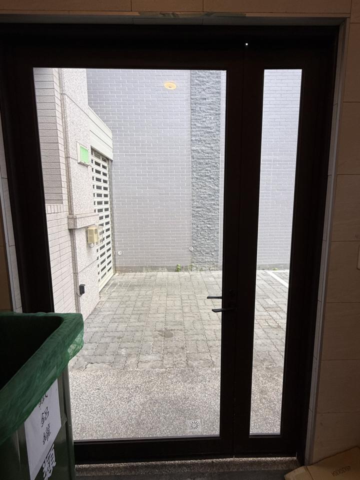 門片維修案件圖片