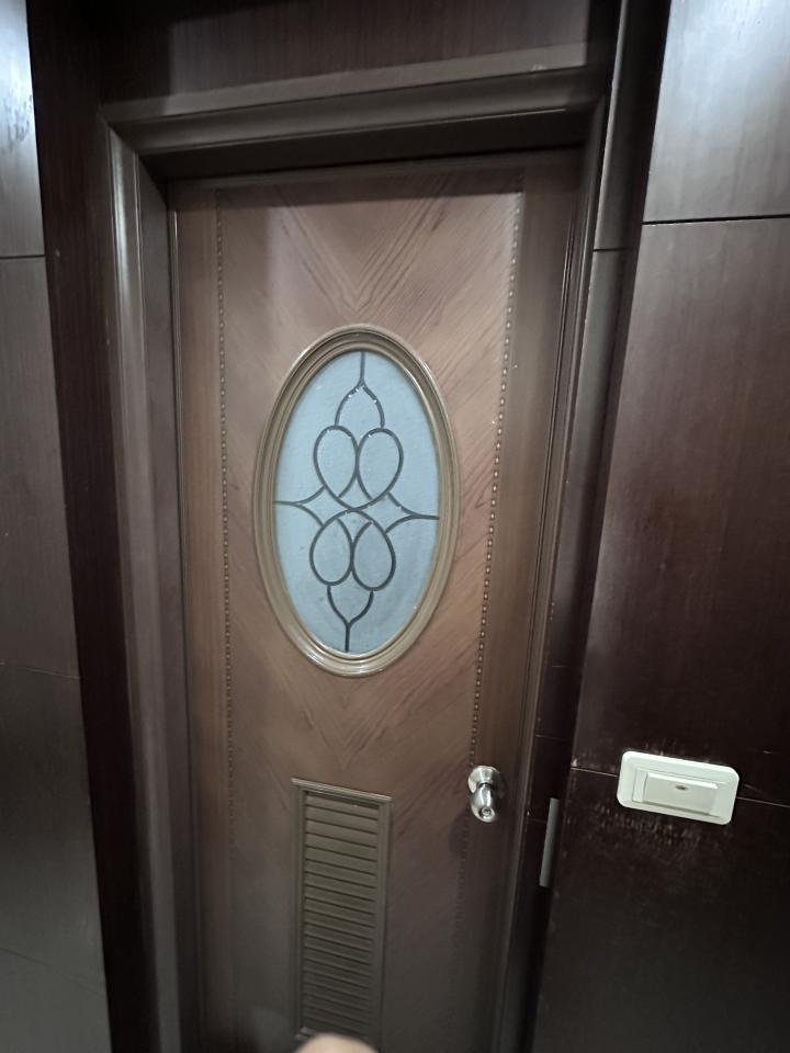 浴室門案件圖片