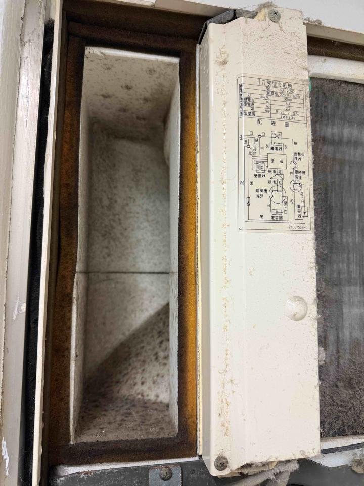 冷氣清洗案件圖片