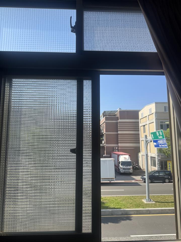窗戶維修案件圖片