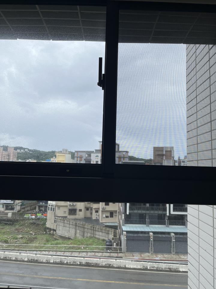 玻璃清潔案件圖片