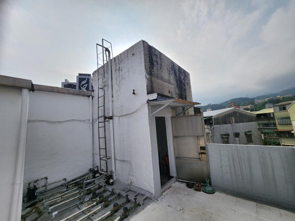 水塔漏水維修案件圖片