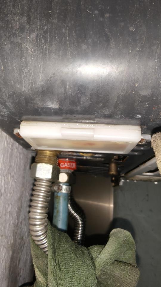 熱水器維修案件圖片
