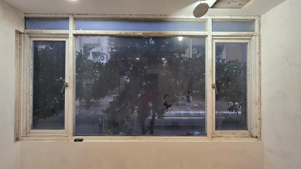 鋁門窗案件圖片